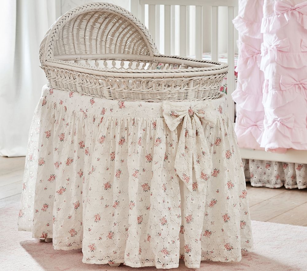 Bassinet comforter hotsell