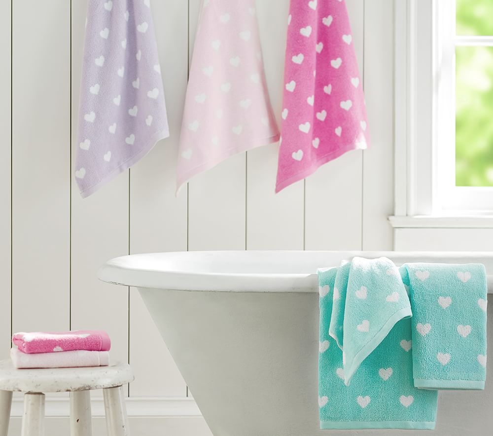 Pottery barn kids bath store towels