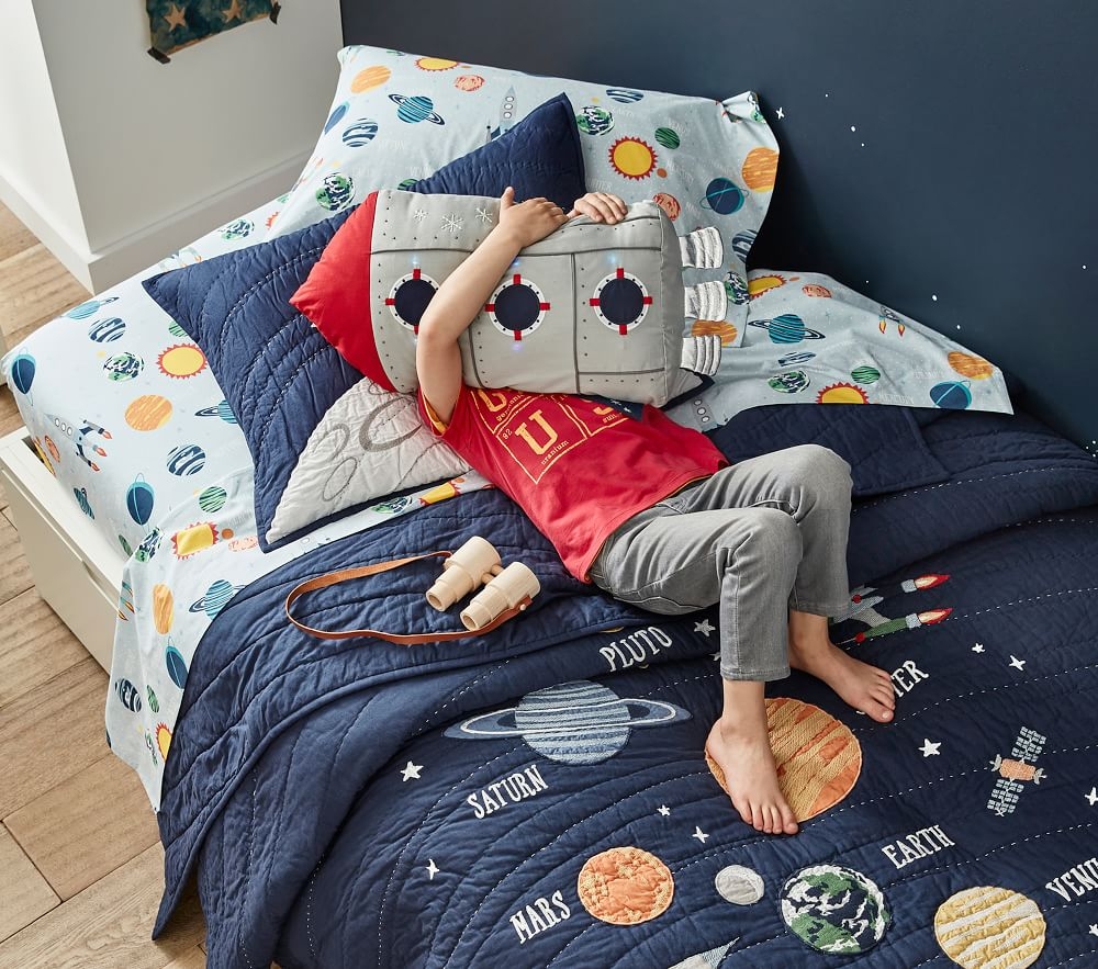 Quilt set with euro shams deals
