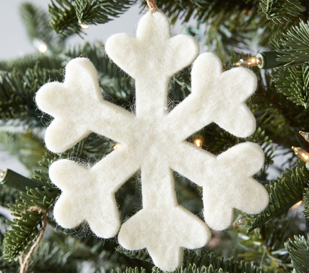 Snowflake crib sheet top